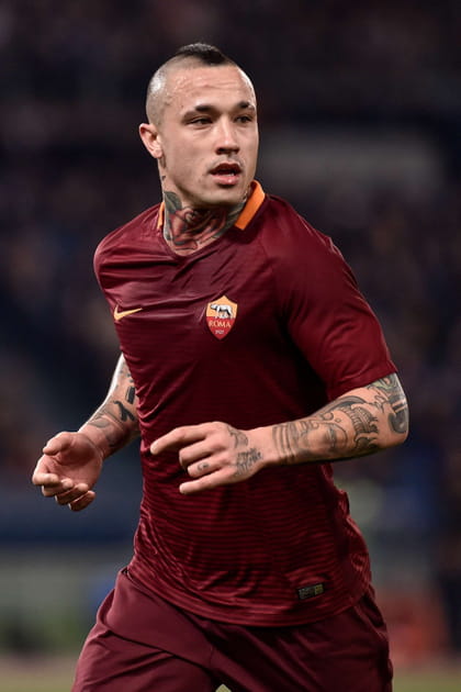 Radja Nainggolan pour pr&eacute;parer l'apr&egrave;s Thiago Motta au PSG&nbsp;?
