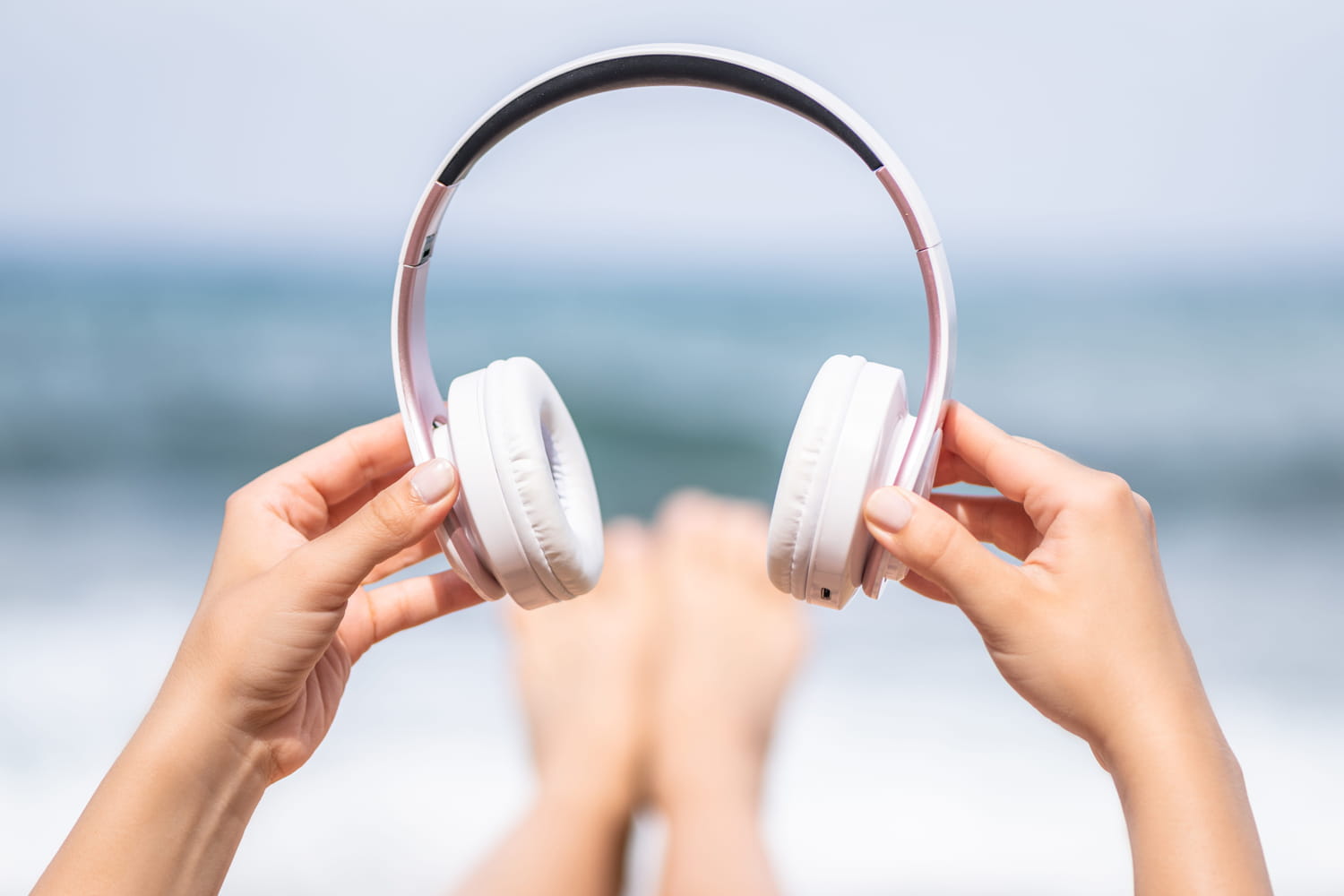 Sur quels tubes allez-vous vous déhancher cet été ? Sûrement pas sur le premier des prévisions Spotify