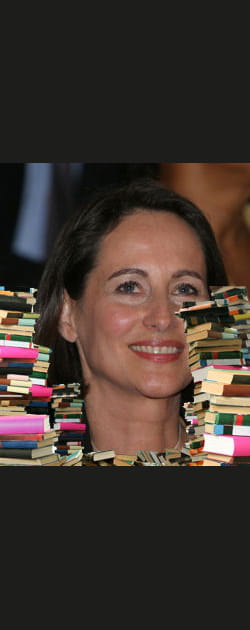 19. S&eacute;gol&egrave;ne Royal&nbsp;: 2&nbsp;735&nbsp;pages