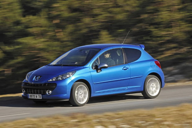 Peugeot 207 : citadine et routière