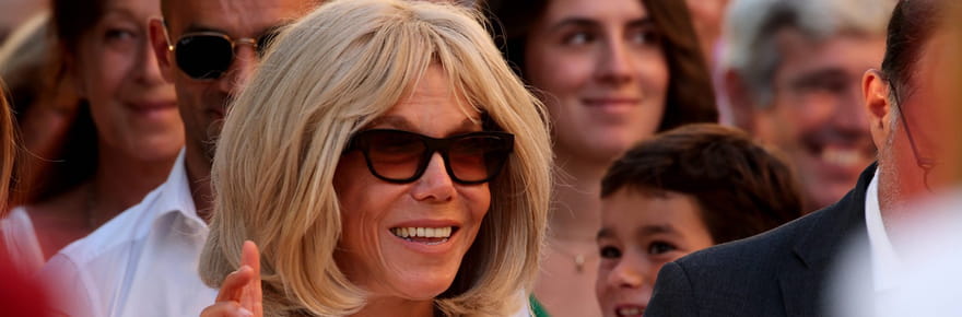 &quot;Jean-Michel dit Brigitte Macron&quot;&nbsp;: la premi&egrave;re dame confront&eacute;e aux fausses rumeurs jusque sur le site des imp&ocirc;ts