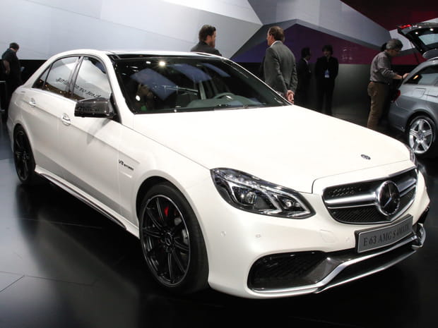 Mercedes-Benz Classe-E AMG S 4MATIC