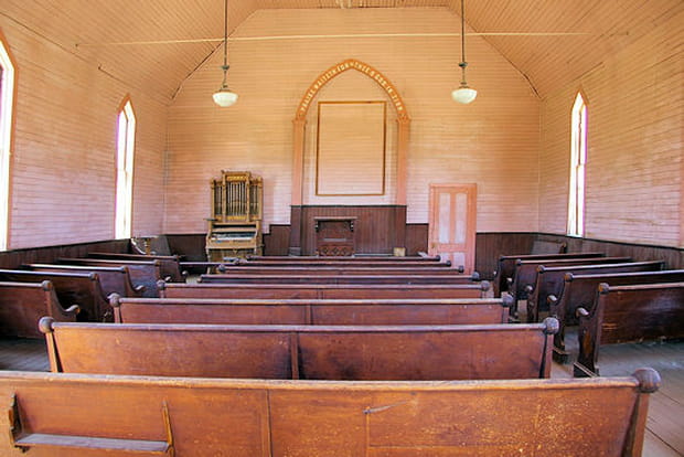 Un église presque neuve, et pour cause...