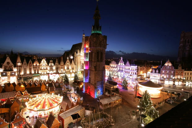 La Grand'Place de Béthune se transforme en cité de Noël