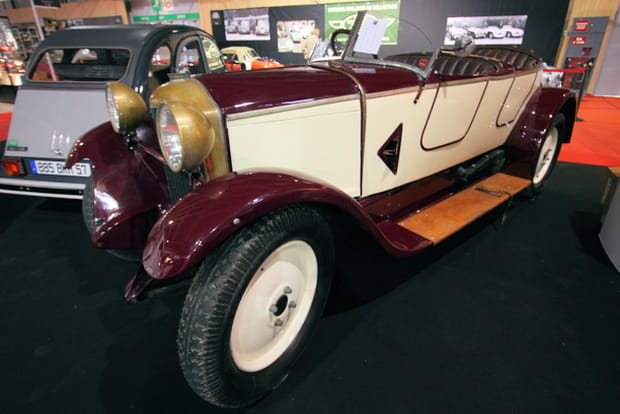 De Dion Bouton Skiff