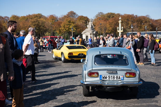 Plus de 200 véhicules dans les rues de Paris