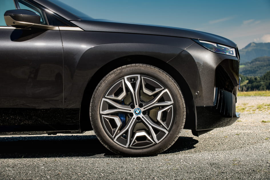 Toutes les images de l'impressionnant BMW iX