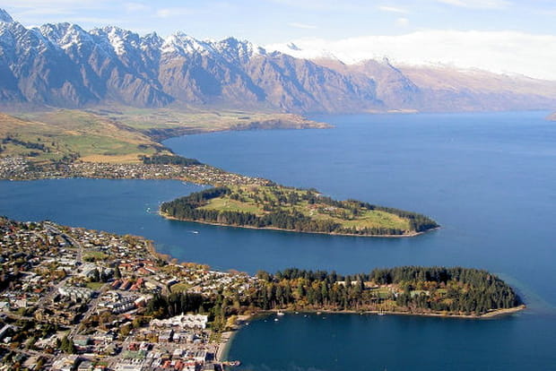Queenstown, entre lac et montagne