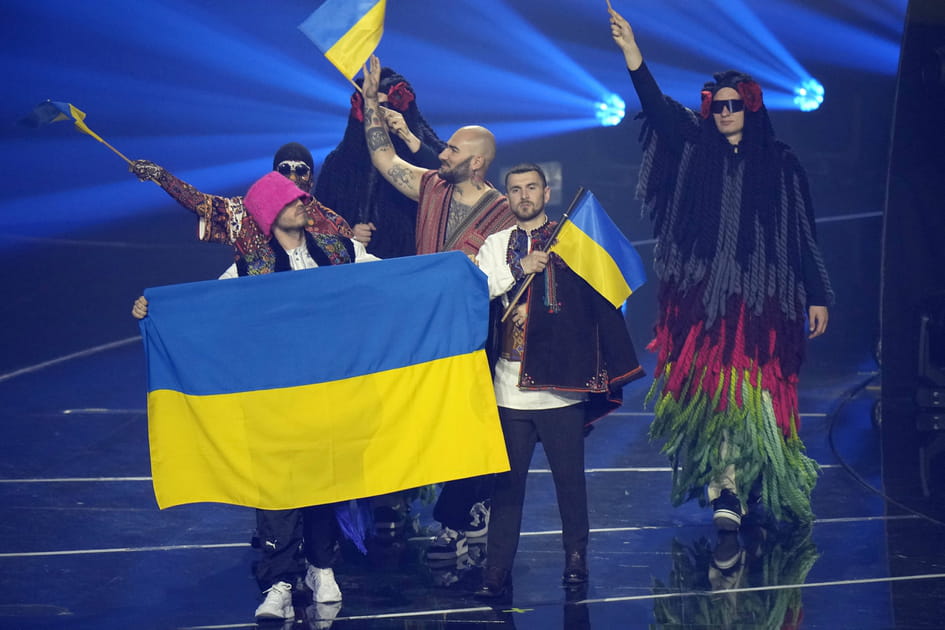 Les candidats ukrainiens ovationn&eacute;s &agrave; leur arriv&eacute;e sur sc&egrave;ne