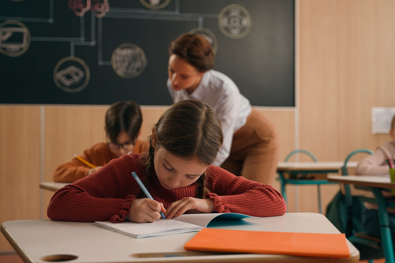 Ce choix à l'école est une bonne solution pour les enfants HPI, selon un expert en psychologie