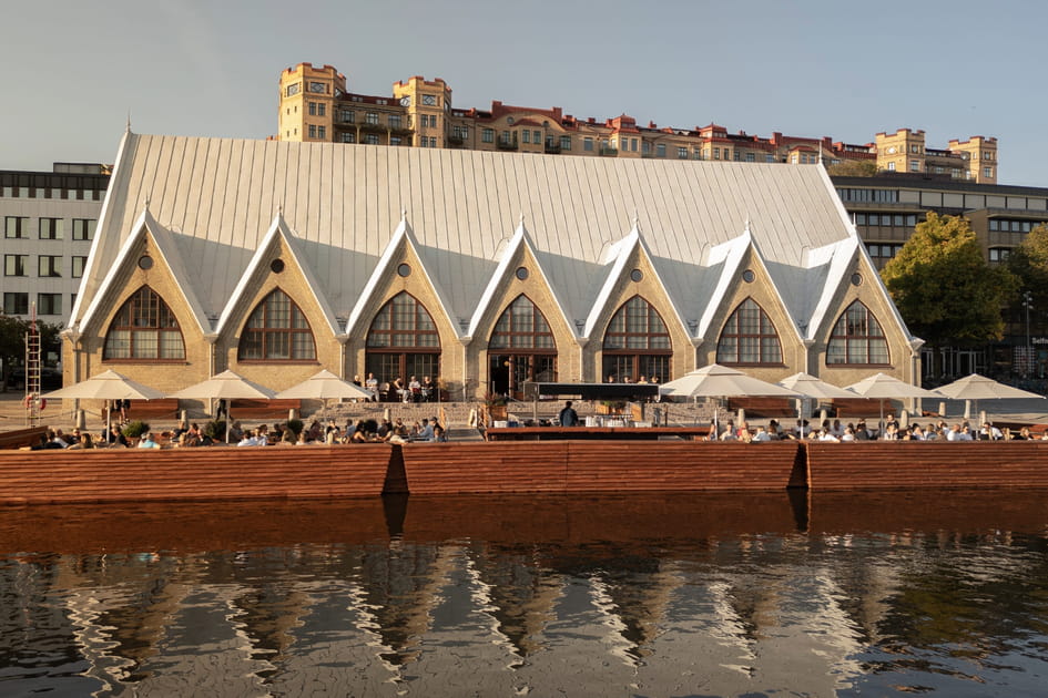 Feskek&ouml;rka, le c&eacute;l&egrave;bre march&eacute; aux poissons de G&ouml;teborg