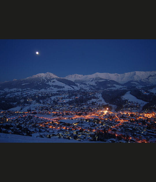 Meg&egrave;ve de nuit