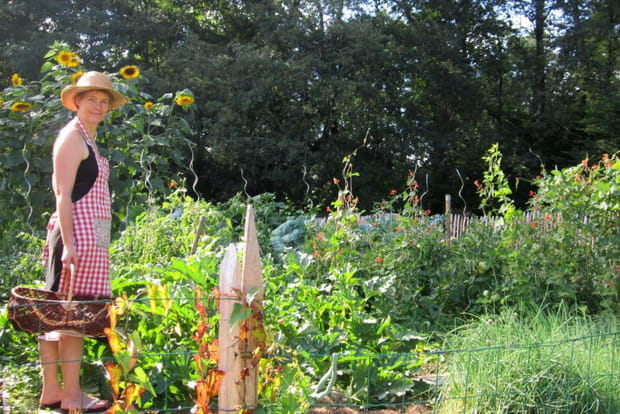 Soin des animaux et fabrication de kéfir dans le Périgord