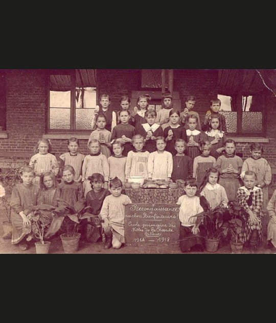 Ecole primaire des filles de la Charit&eacute;