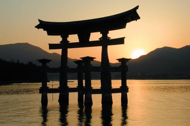 Soleil couchant près de Hiroshima