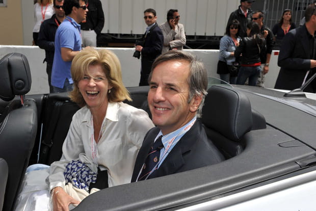 Un faux mariage pour un reportage