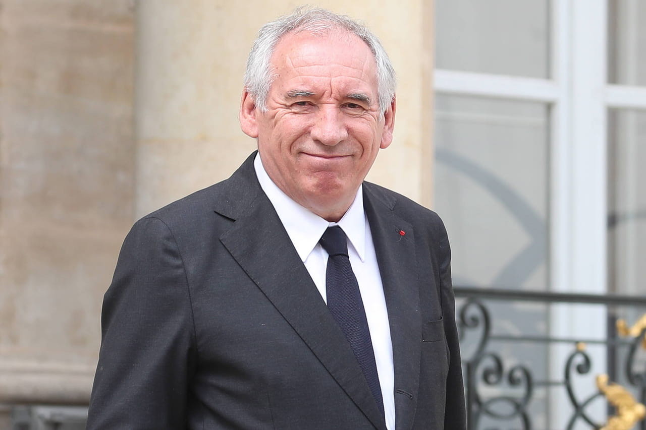Bayrou lance son propre podcast sur Youtube, que peut-il annoncer ?