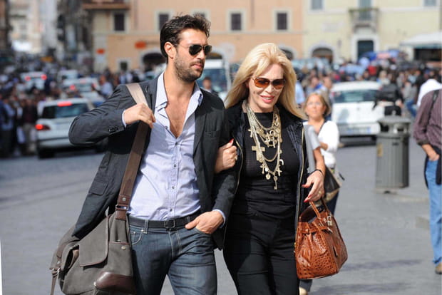 Amanda Lear et Manuel Casella : 32 ans
