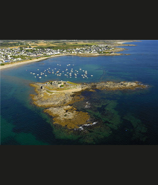 Le Fort bloqu&eacute;, &icirc;le de Keragan