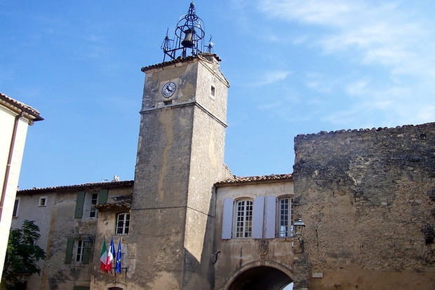 Ménerbes, un riche passé historique