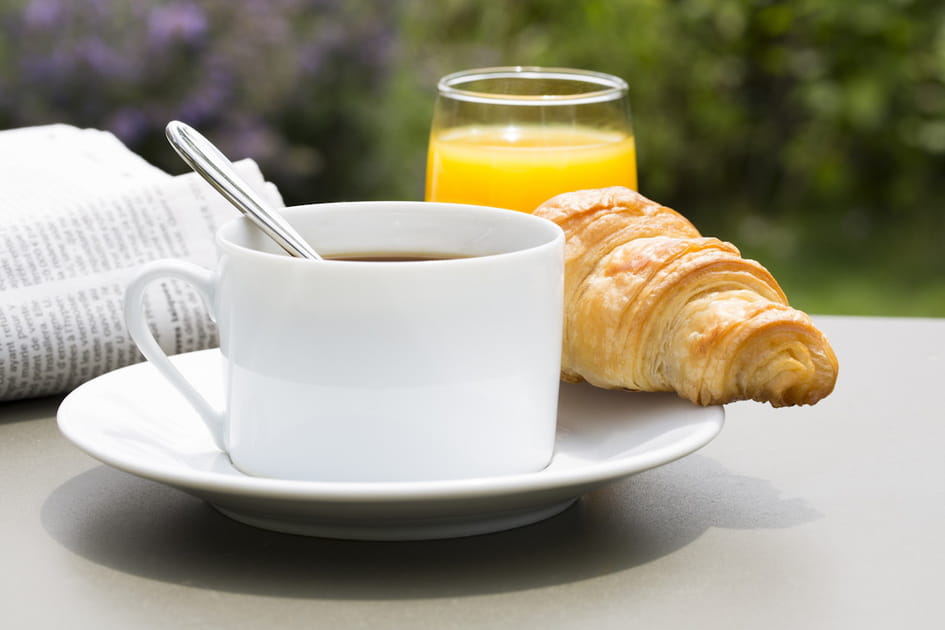 En France, le croissant au beurre