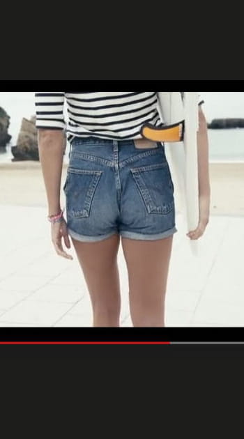 Des pubs de surf trop sexy&nbsp;?