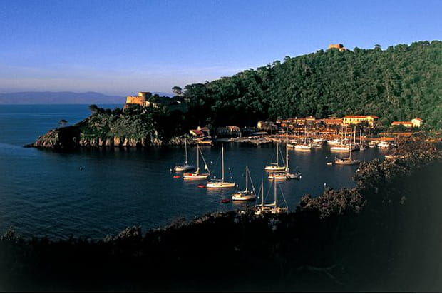 Port-Cros, village portuaire