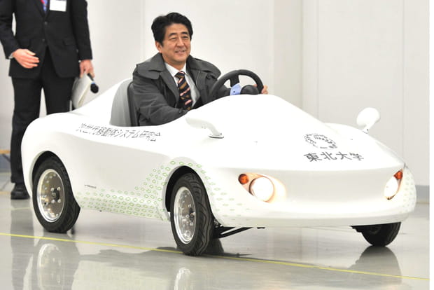 Les véhicules électriques de Shinzo Abe