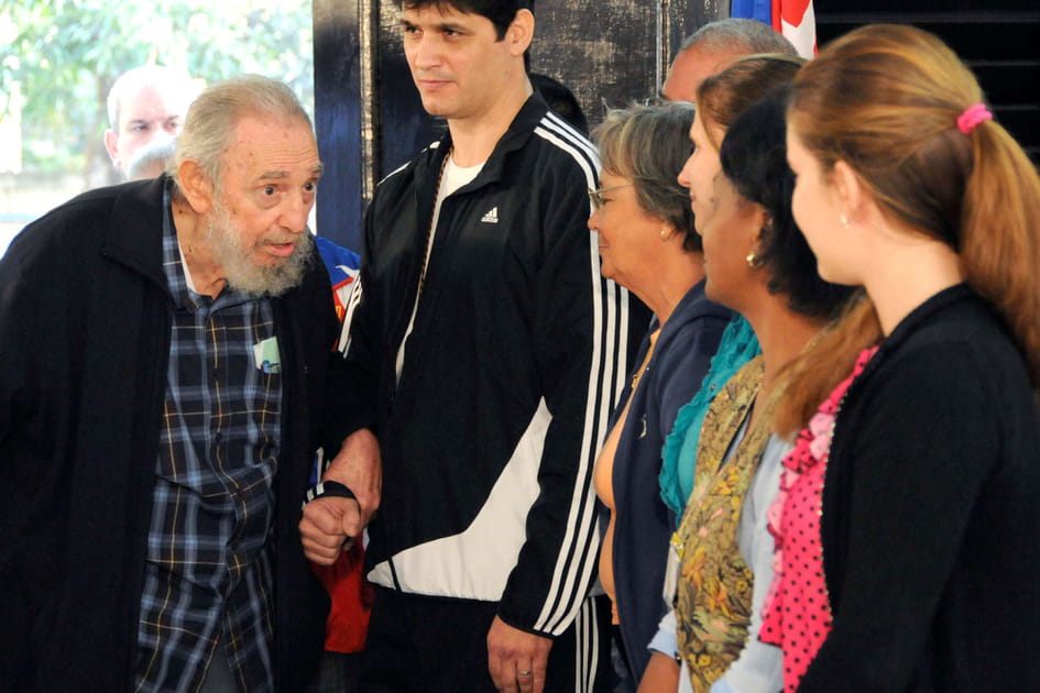 Castro vote lors des &eacute;lections
