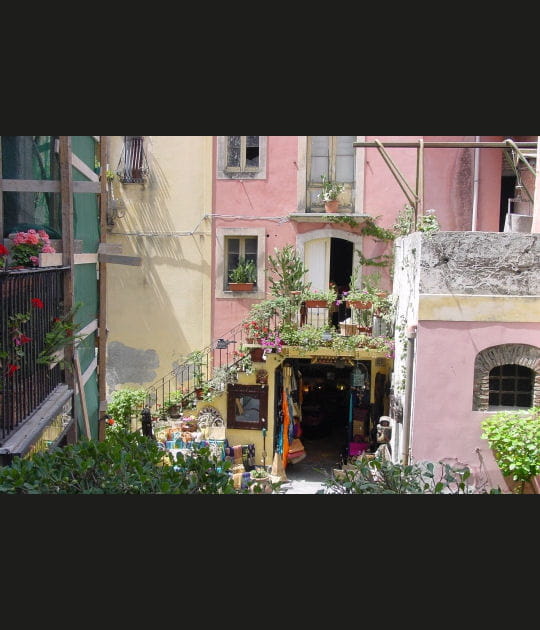 Une cour de Taormine