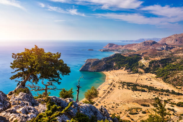 La plage de Tsambika à Rhodes