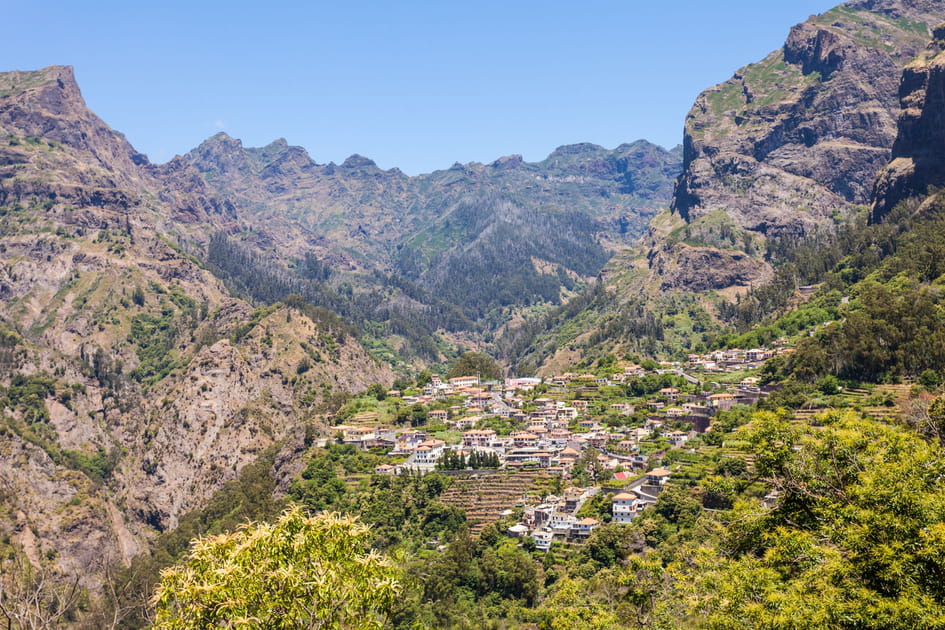 Curral das Freiras au c&oelig;ur de Mad&egrave;re