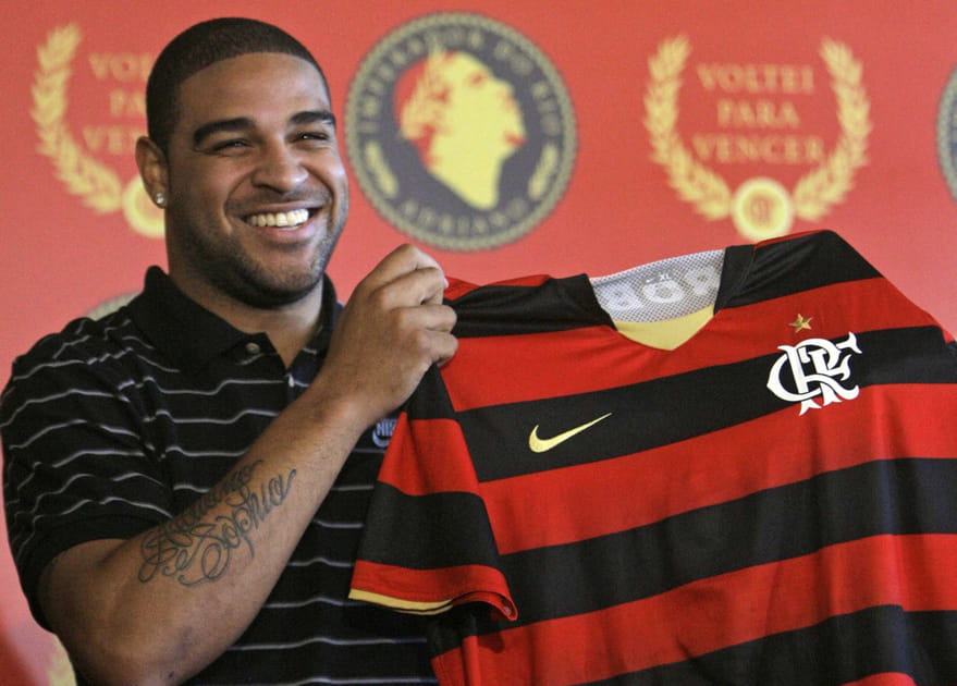 Adriano, la f&ecirc;te avant le football