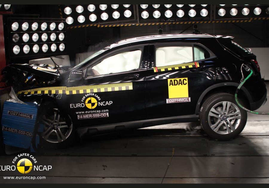 Mercedes GLA (2014)