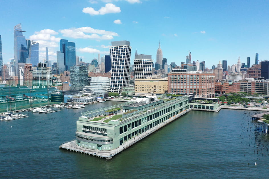 Pier 57, le rooftop gratuit de New York avec vues &agrave; 360&nbsp;degr&eacute;s