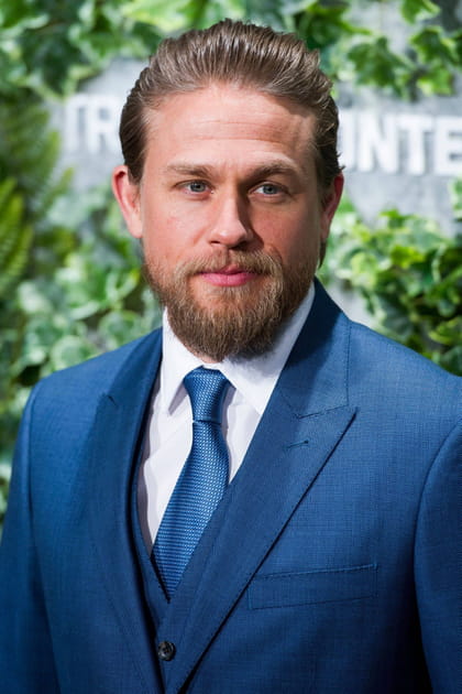 Charlie Hunnam aurait pu jouer dans 50&nbsp;nuances de Grey