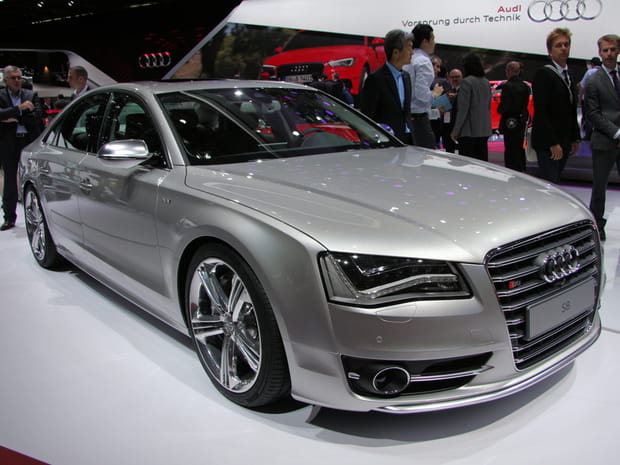 Audi S8