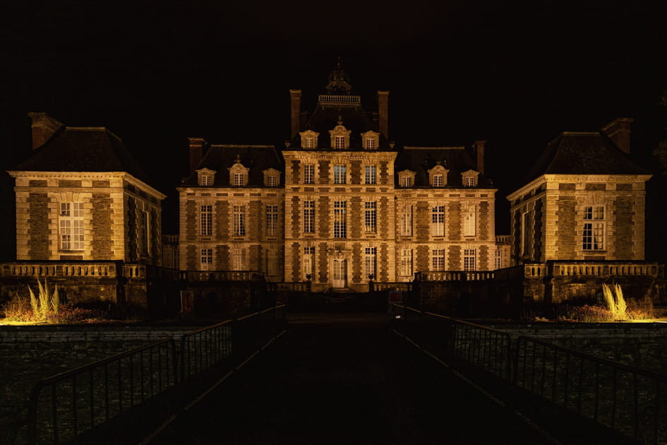 Visite aux chandelles au ch&acirc;teau de Balleroy
