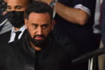 On sait désormais quel salaire Hanouna a accepté pour aller sur W9, il a dû faire un énorme effort