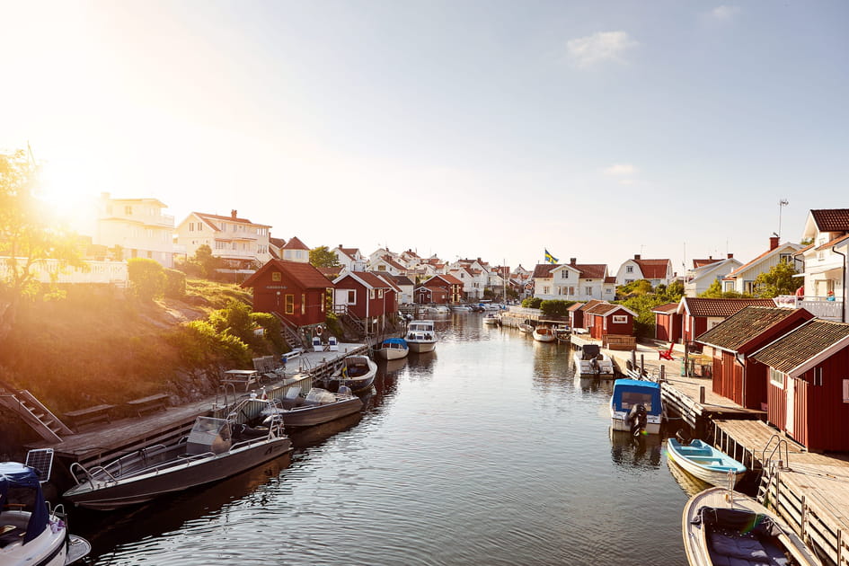 Grundsund, le village su&eacute;dois b&acirc;ti autour d'un canal