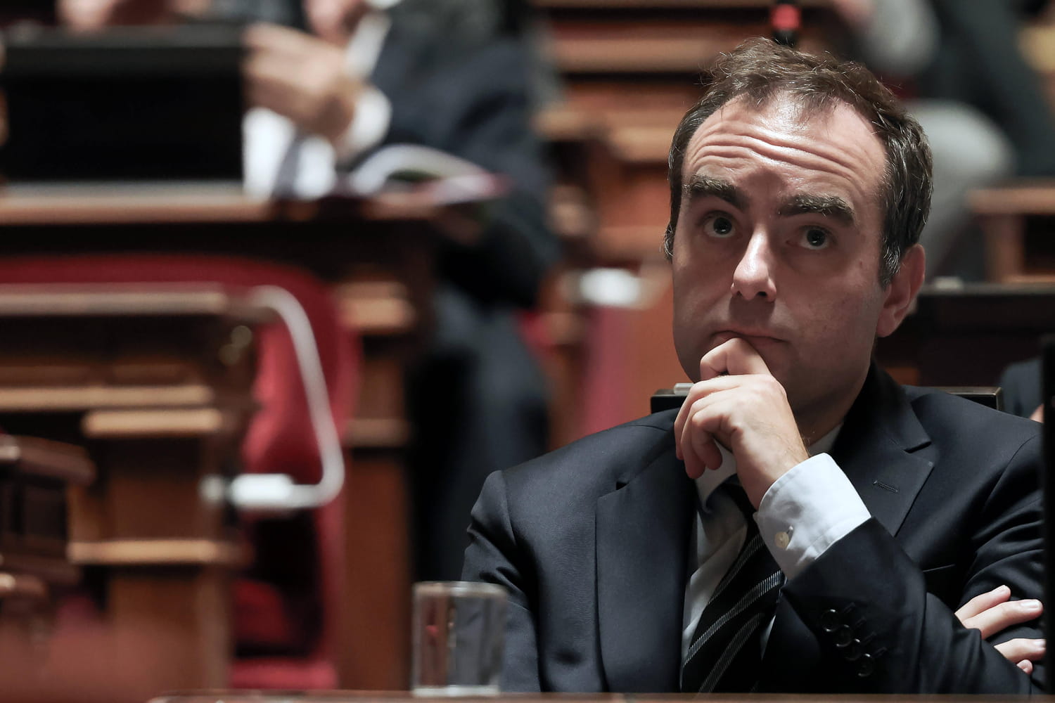 Censure contre Lecornu : le PS pose ses conditions, une fin de semaine à haut risque pour le Premier ministre