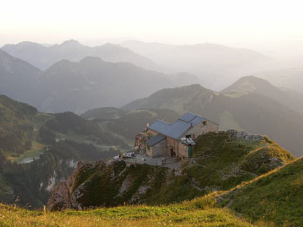 Le refuge de la dent d'Oche