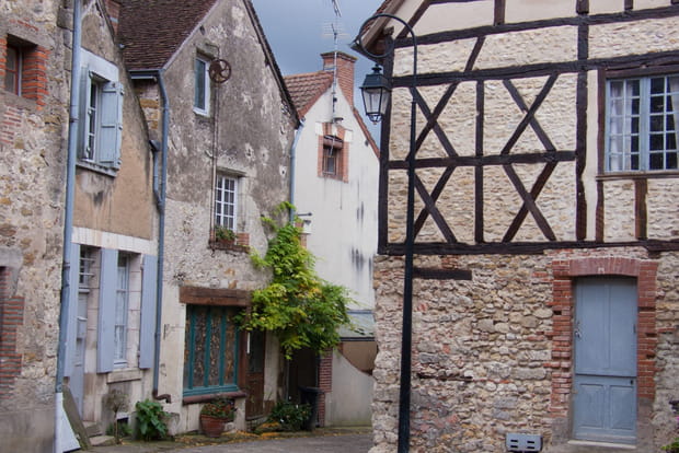 Mennetou-sur-Cher, la forteresse oubliée du Moyen Âge