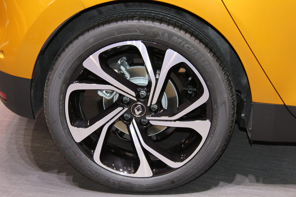 Des roues 20 pouces in&eacute;dites