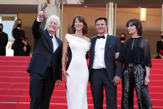 Sophie Marceau radieuse pour son grand retour au Festival de Cannes