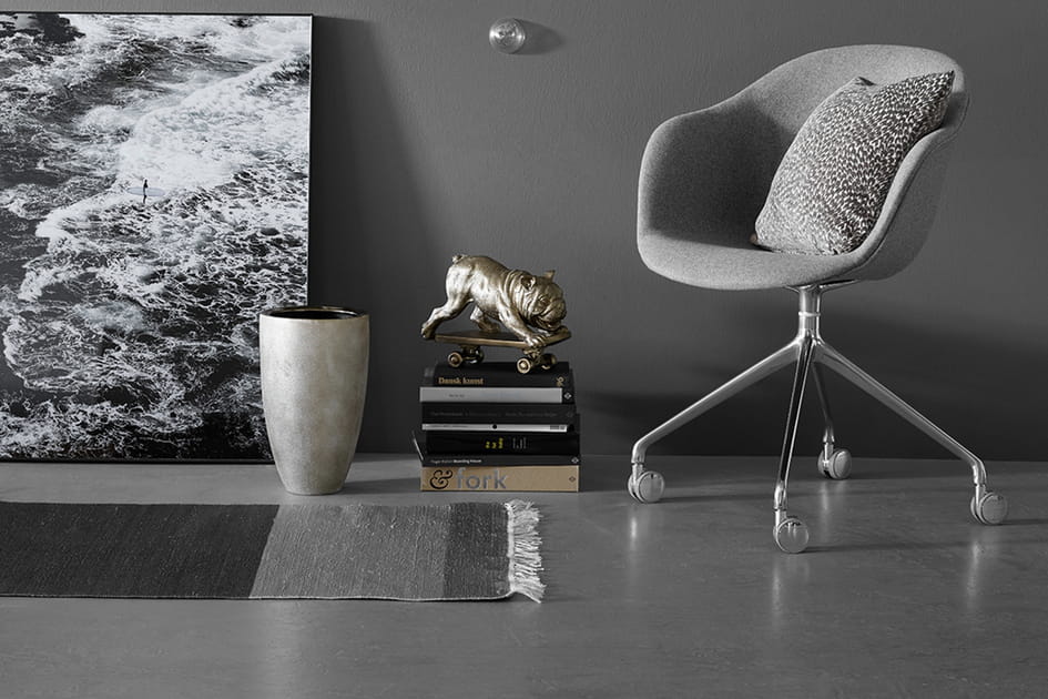 Une chaise de bureau confortable