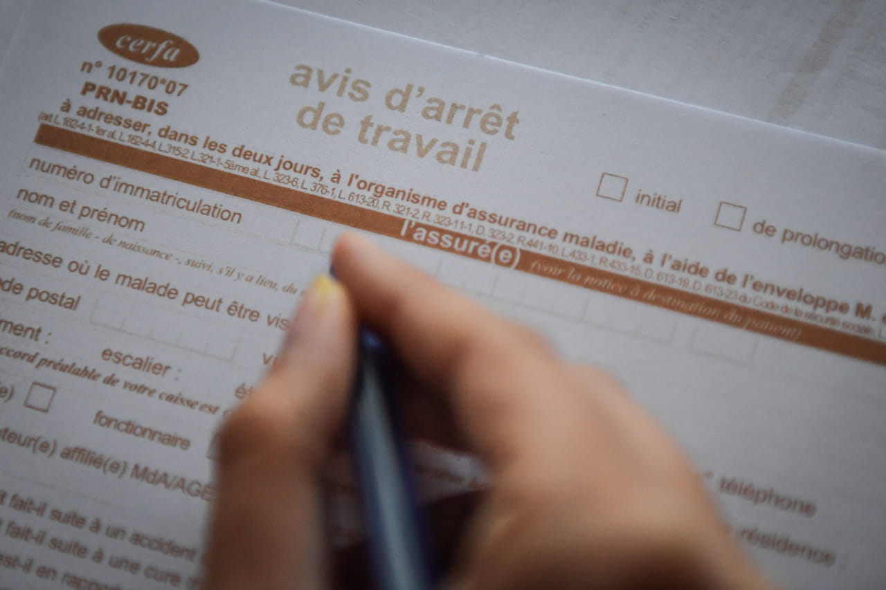 Oui, le nombre et les coûts des arrêts-maladies augmentent, mais il y a de bonnes raisons à ça