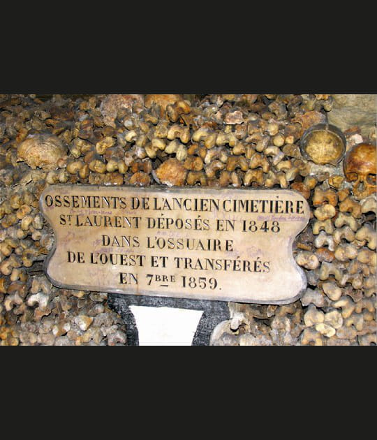 Dans les anciens cimeti&egrave;res de Paris