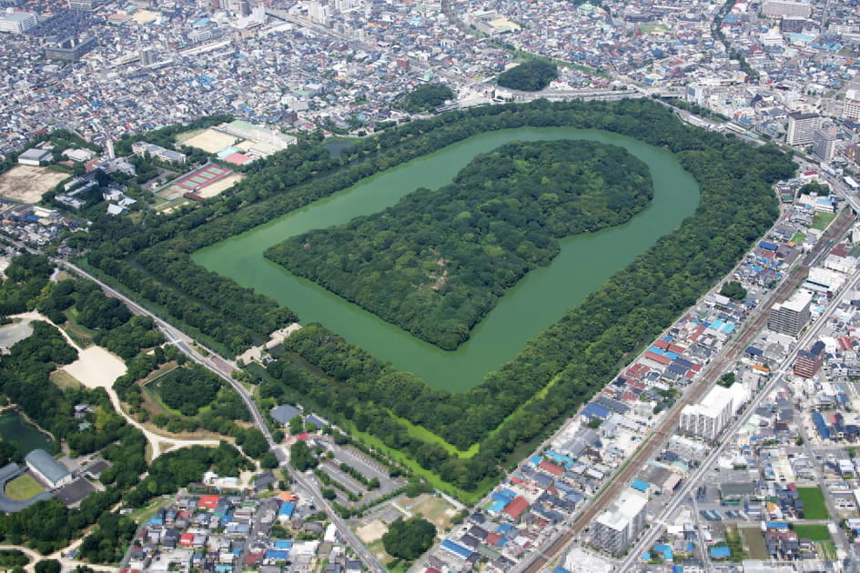 Ensemble de kofun de Mozu-Furuichi&nbsp;: tertres fun&eacute;raires de l'ancien Japon