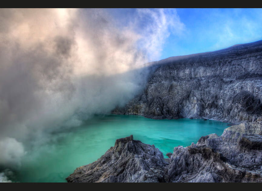 Un lac acide sur l'&icirc;le de Java